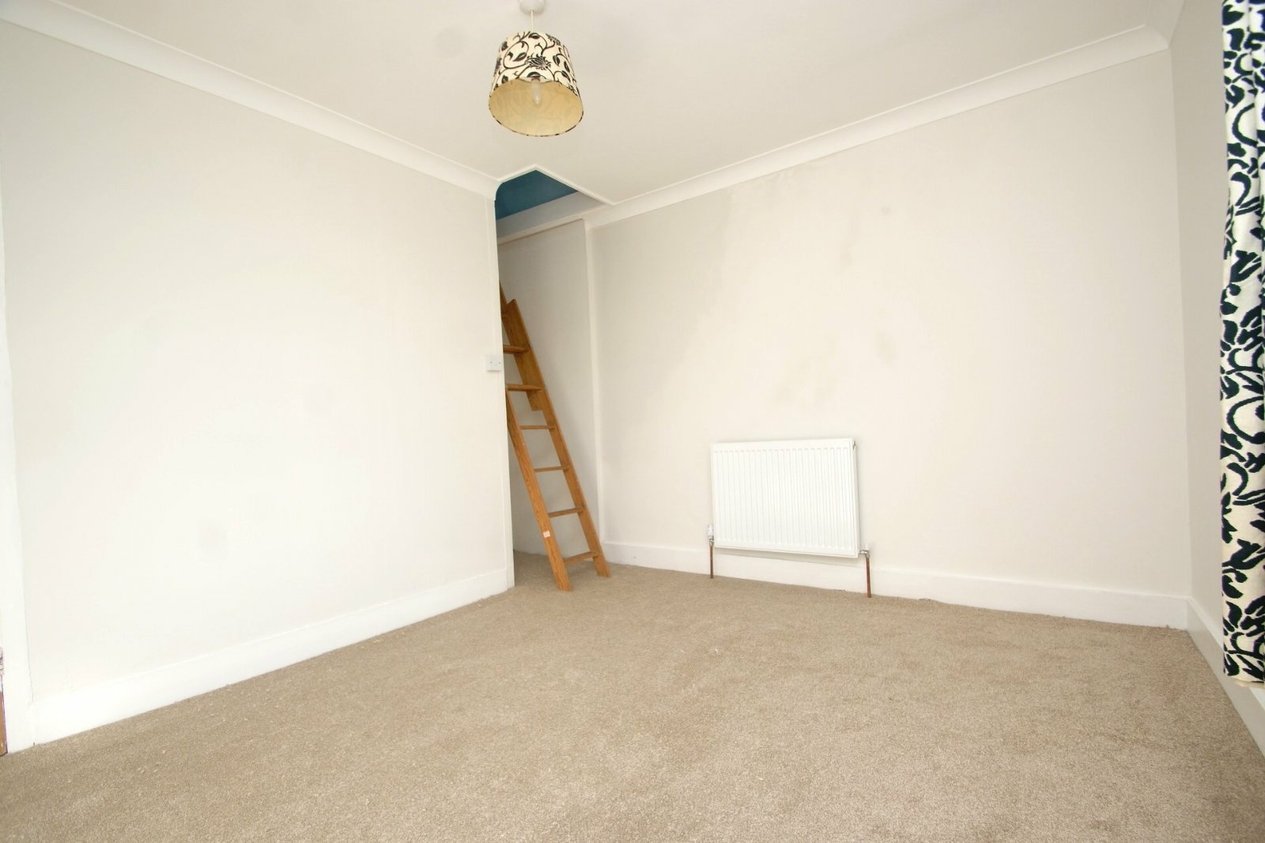 Properties Let in Western Road Deal