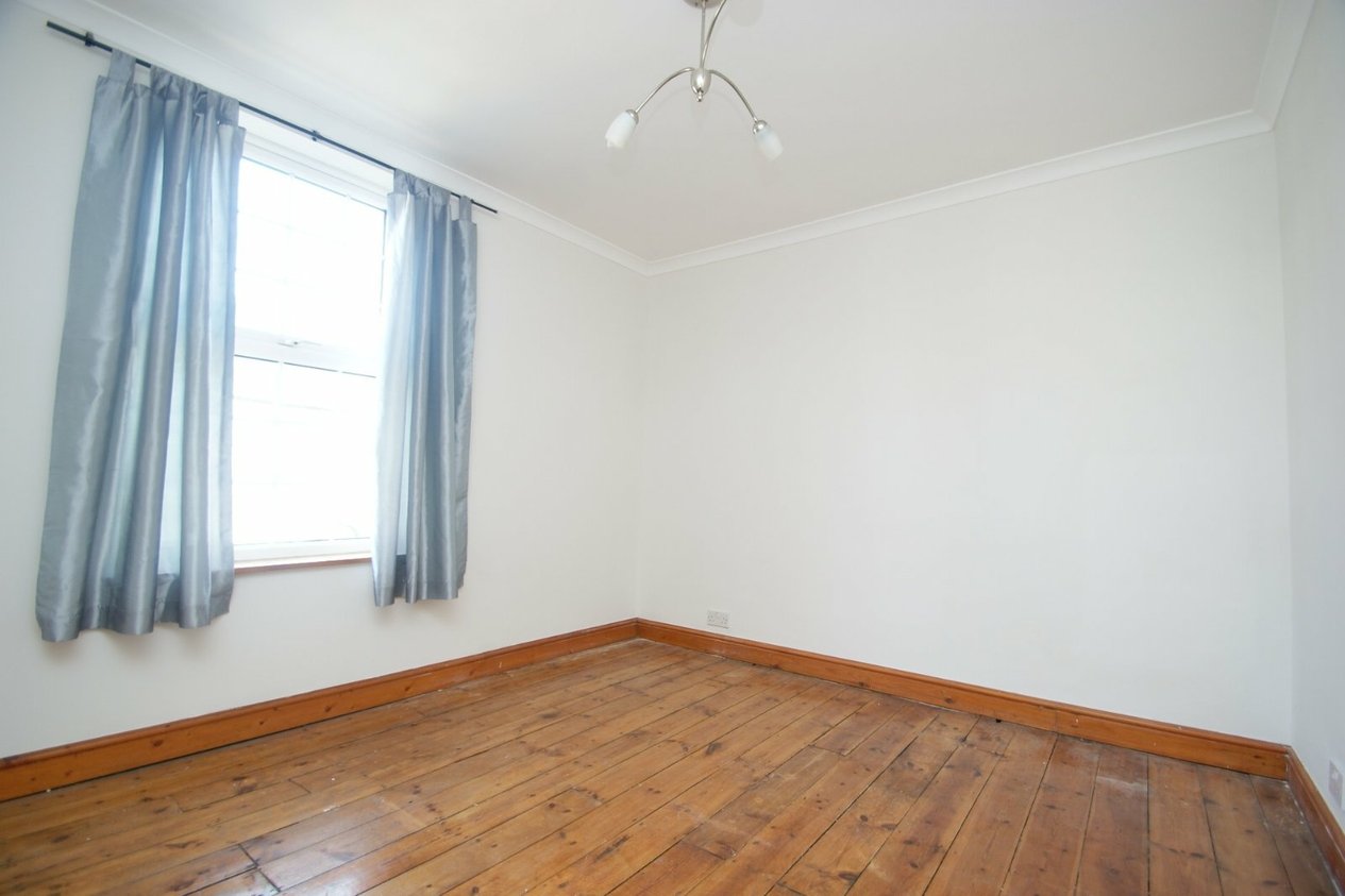 Properties Let in Western Road Deal
