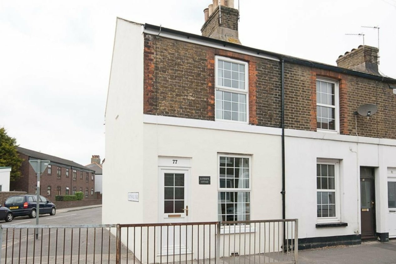 Properties Let in Western Road Deal