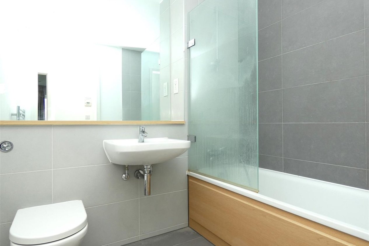 Flat to rent in Westwood Drive,Canterbury Miles & Barr