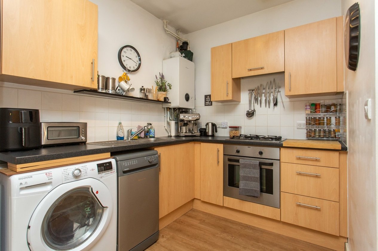 Properties Let in Westwood Drive Canterbury