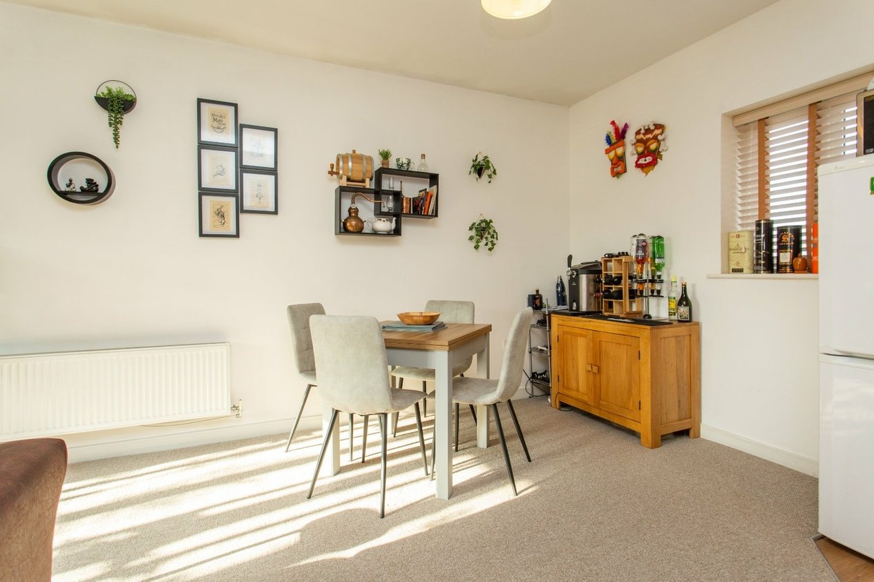 Properties Let in Westwood Drive Canterbury