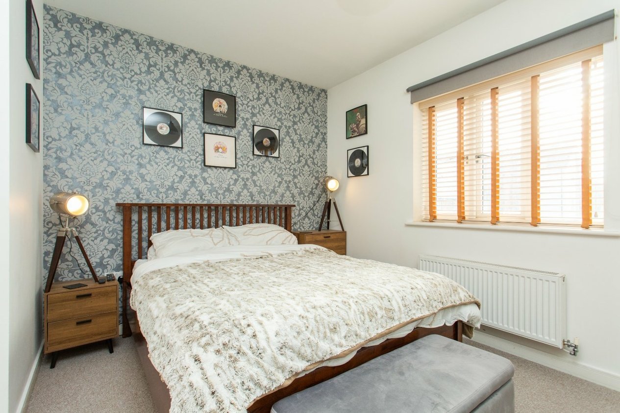 Properties Let in Westwood Drive Canterbury