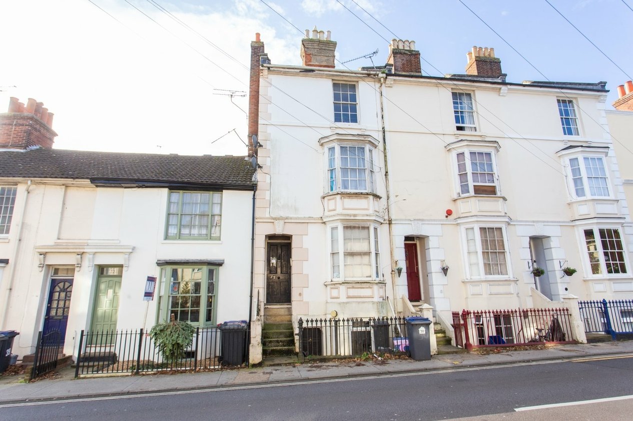 Properties Let in Whitstable Road Canterbury