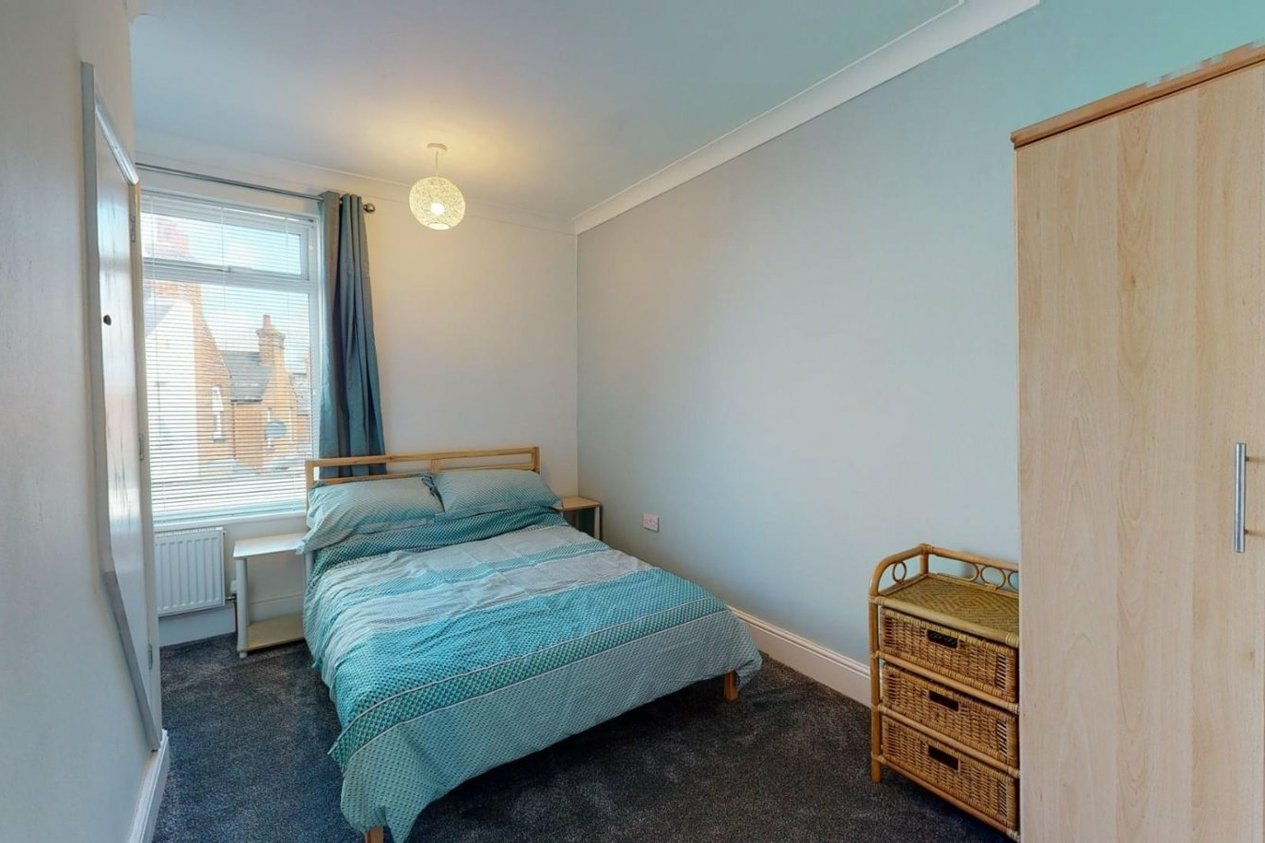 Properties Let in Zealand Road Canterbury
