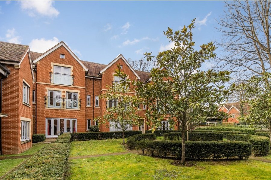 Canterbury estate agents Miles & Barr