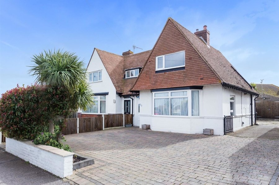 Birchington estate agents Miles & Barr