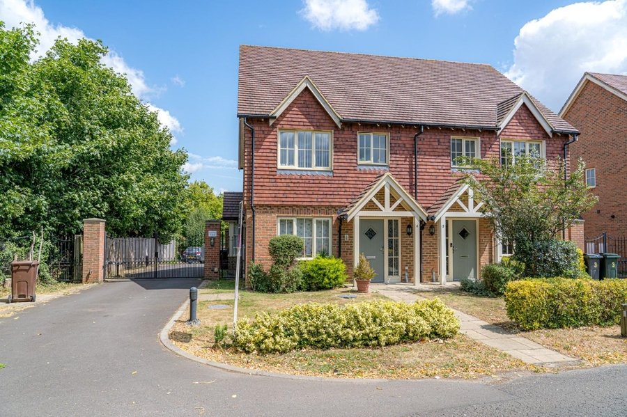 House Detached for sale in Earlsworth Road,Willesborough, Ashford