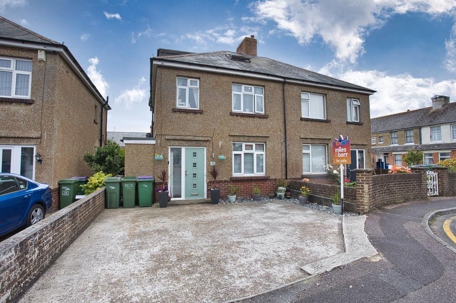 Folkestone Property Guide Miles & Barr