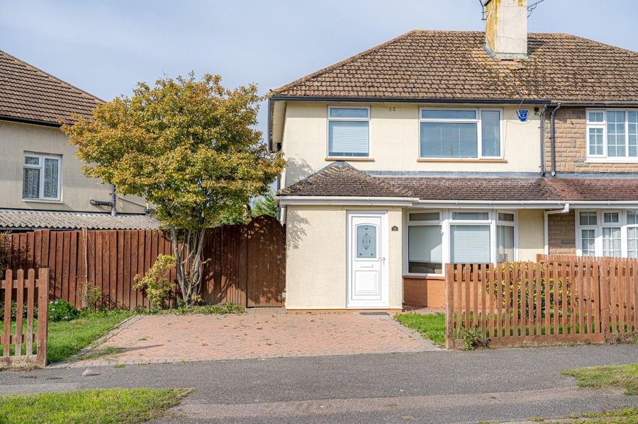 Estate Agents & Letting Agents In Ashford Miles & Barr