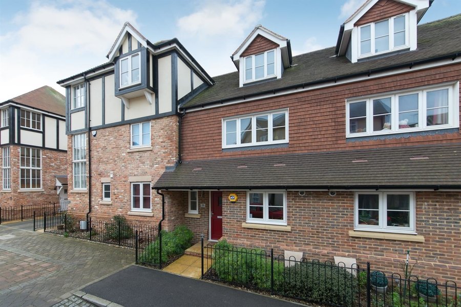 Westgate estate agents Miles & Barr