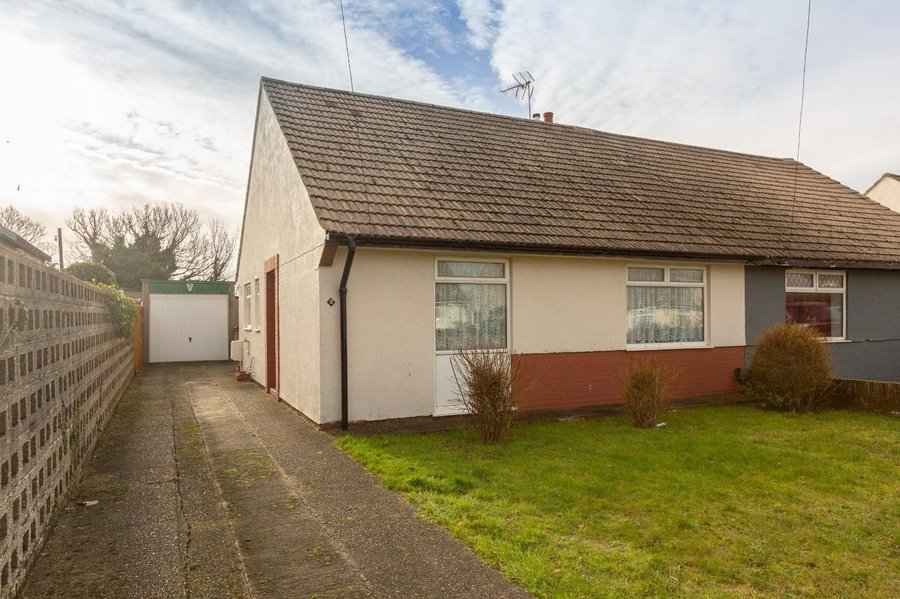 Bungalow Detached For Sale In Fairfield Roadminster Ramsgate