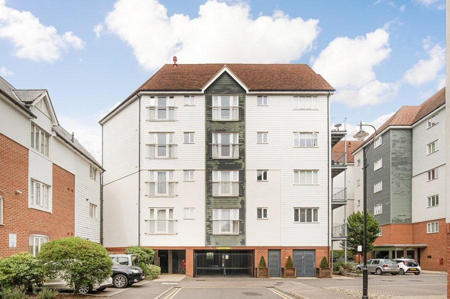 Canterbury estate agents Miles & Barr