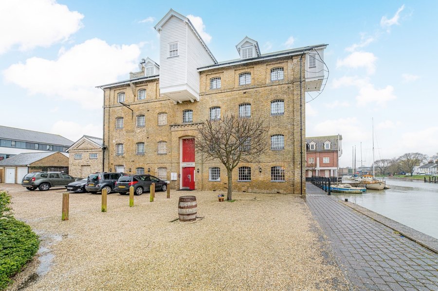 Estate Agents & Letting Agents In Faversham Miles & Barr