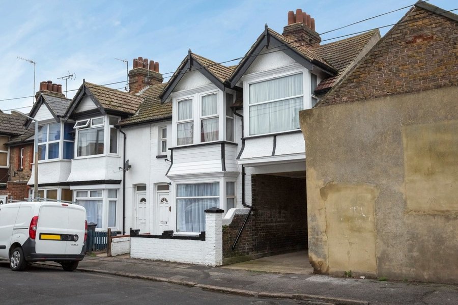 Exclusive Estate Agents In Canterbury Miles & Barr