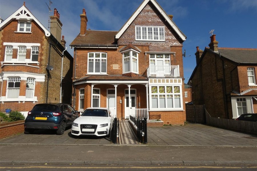 Estate Agents & Letting Agents In Broadstairs Miles & Barr