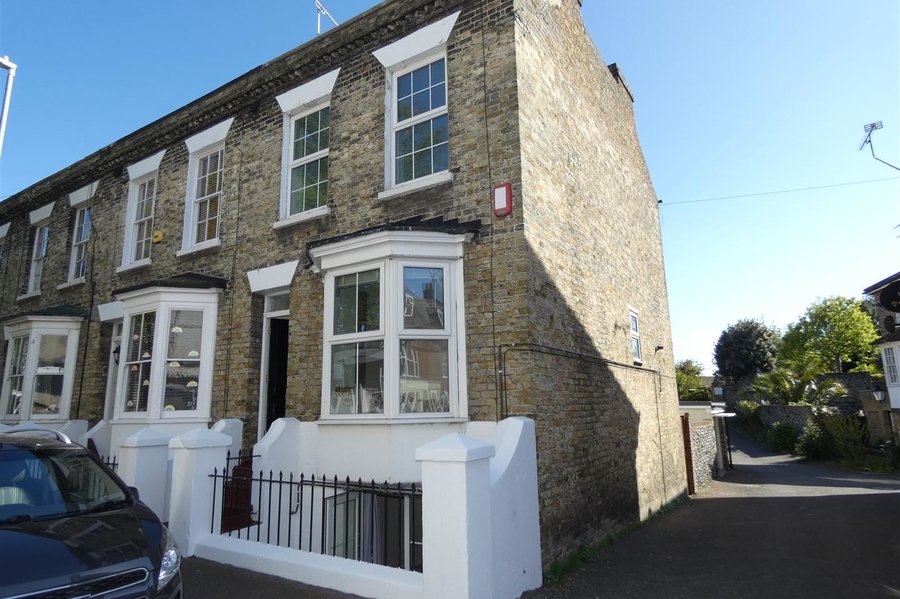 Broadstairs estate agents Miles & Barr